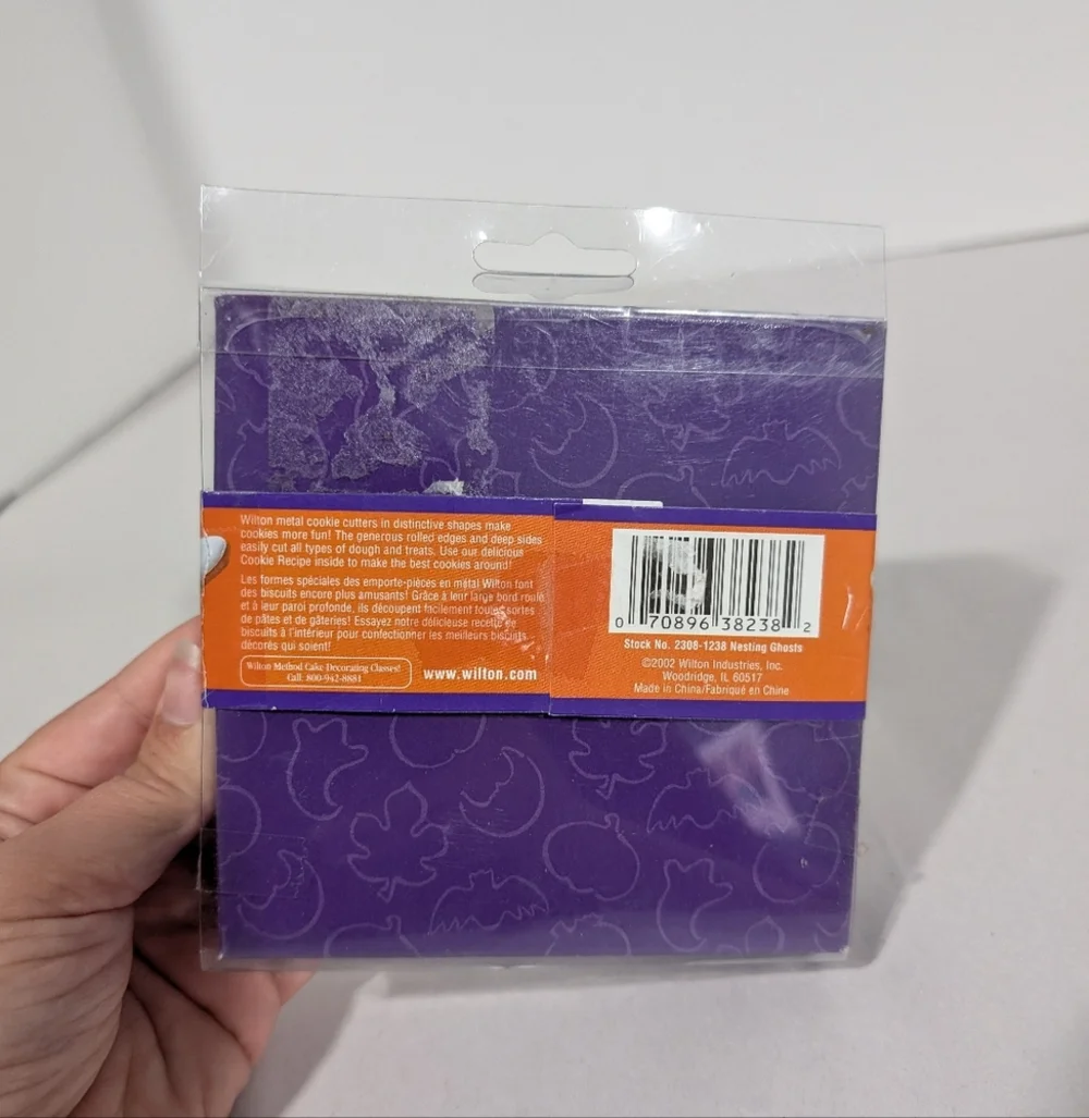 Wilton Ghost Cutter Set - Silver - Set of 4 - NEVER USED!